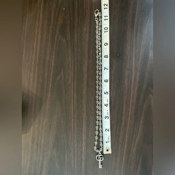 Gucci
GG Marmont key pendant necklace - Picture 6 of 7